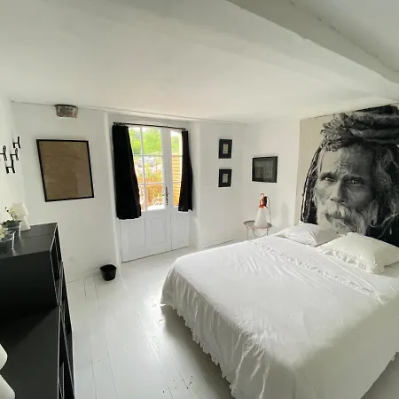 La Cachette Bas Ferienhaus